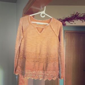 Light weight warm top